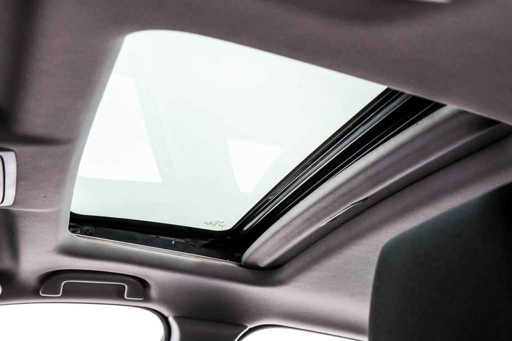 Used 2019 Honda CR-V EX image 19