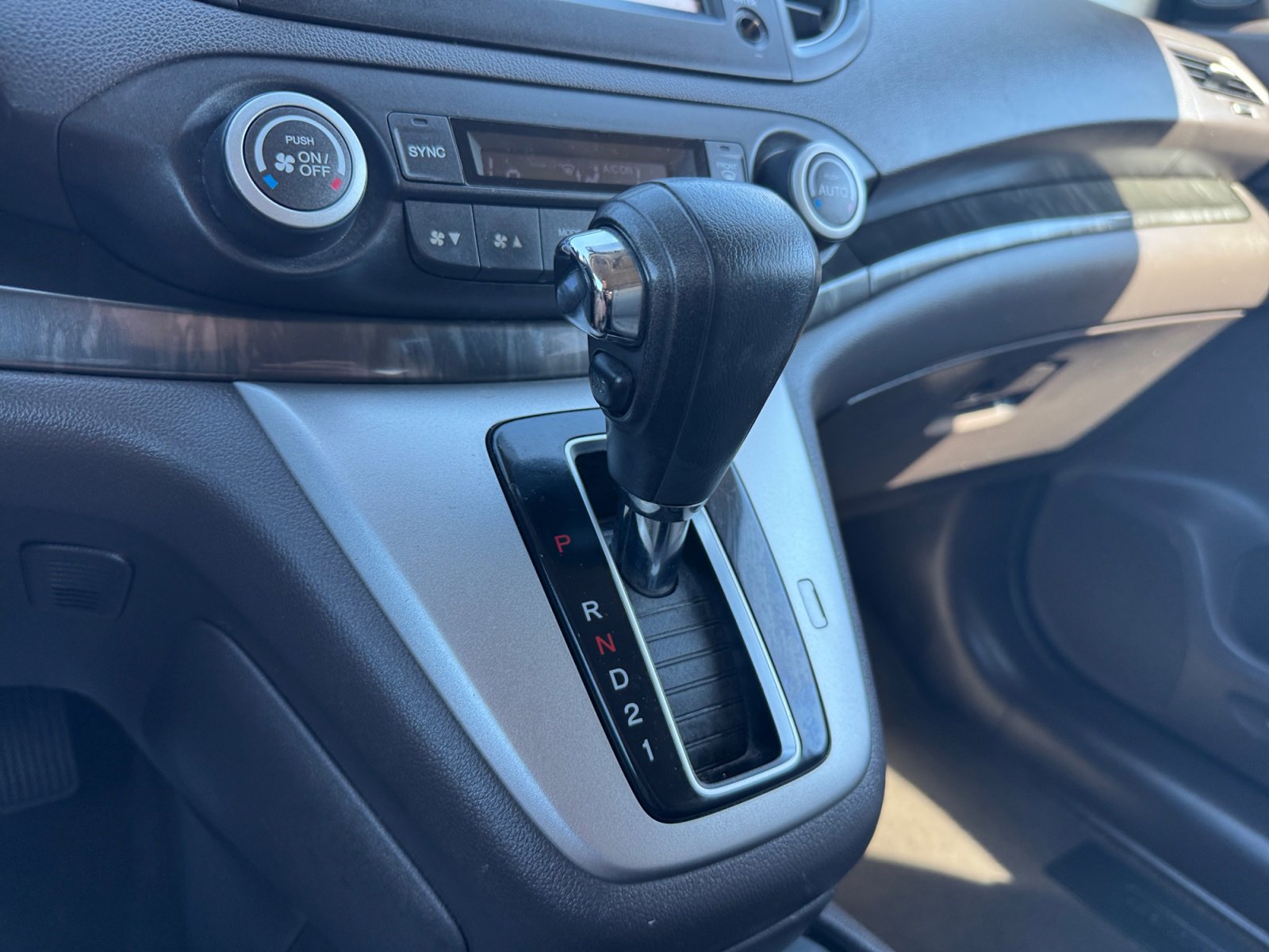 Used 2013 Honda CR-V EX-L image 23