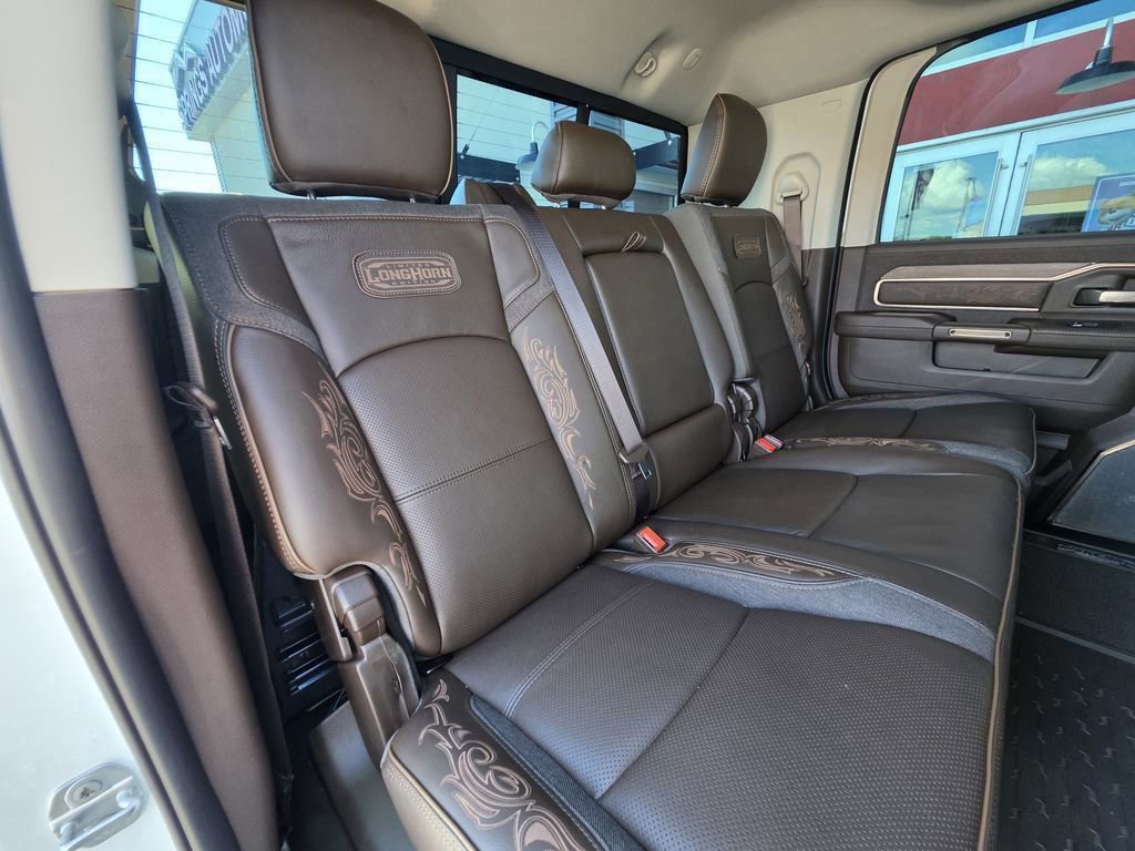 Used 2025 RAM 3500 Longhorn image 30