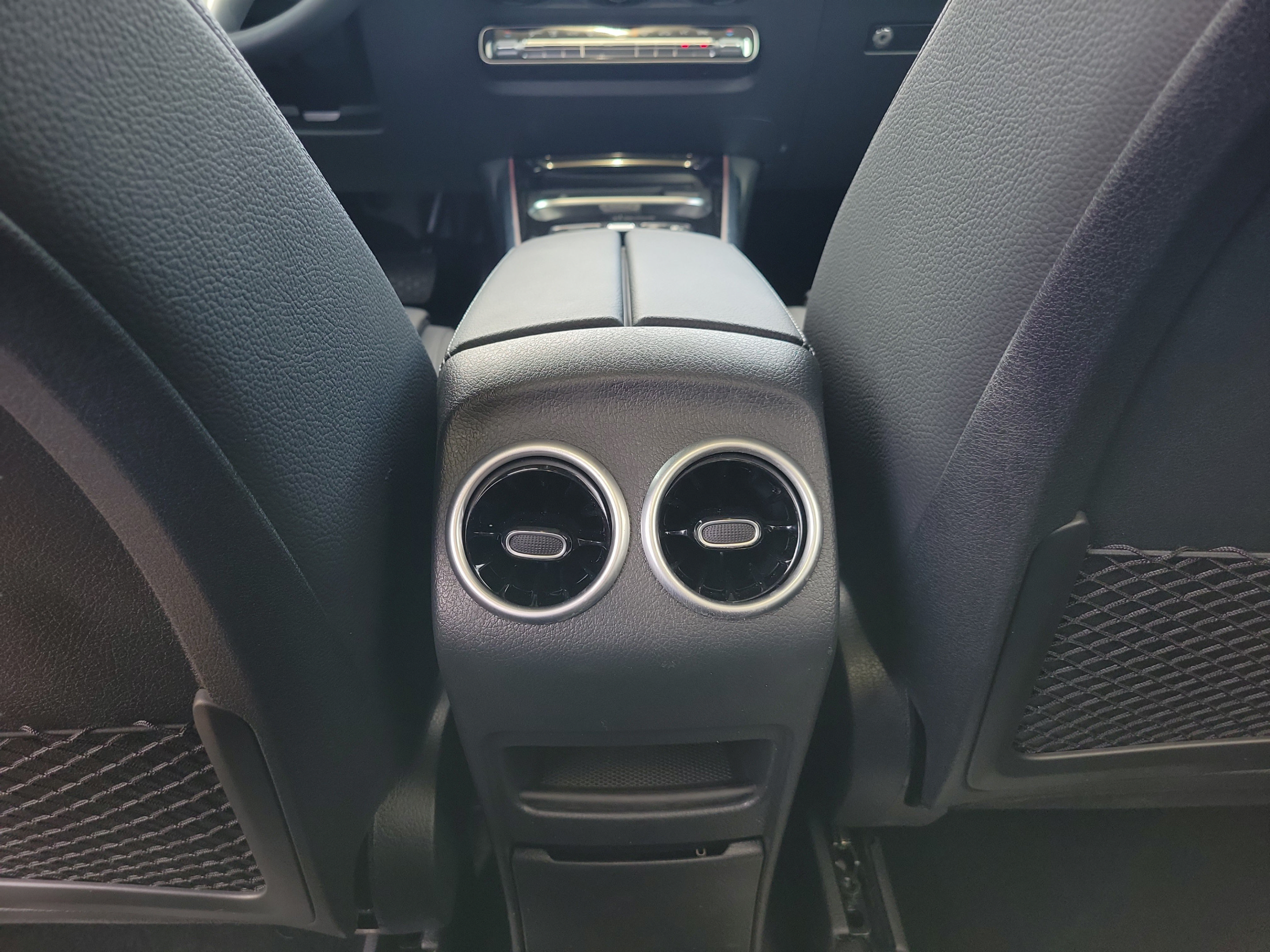 Used 2026 Mercedes-Benz GLB 250 image 11