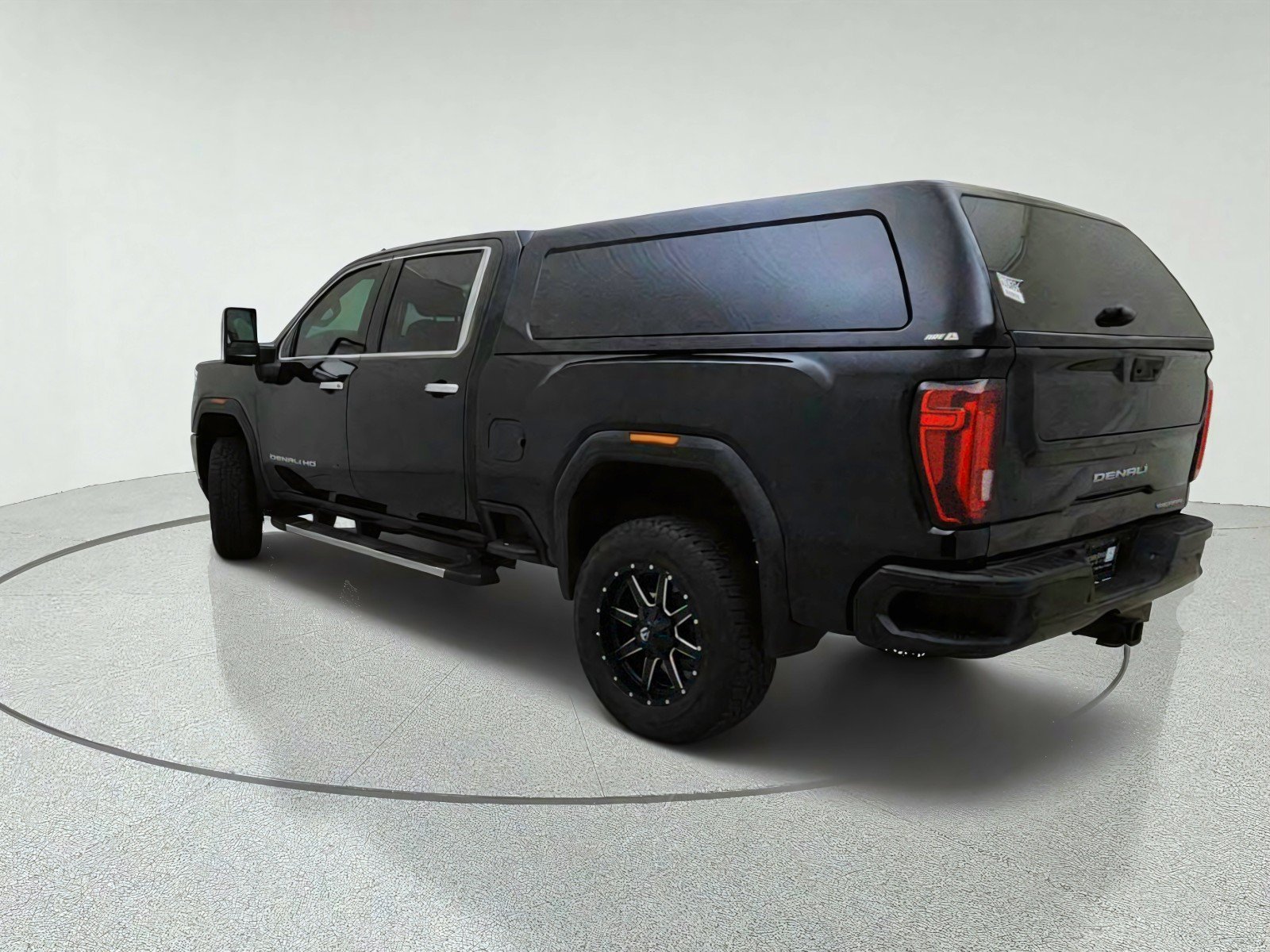 Used 2020 GMC Sierra 2500 Denali w/ Denali Ultimate Package AWD/4WD image 12