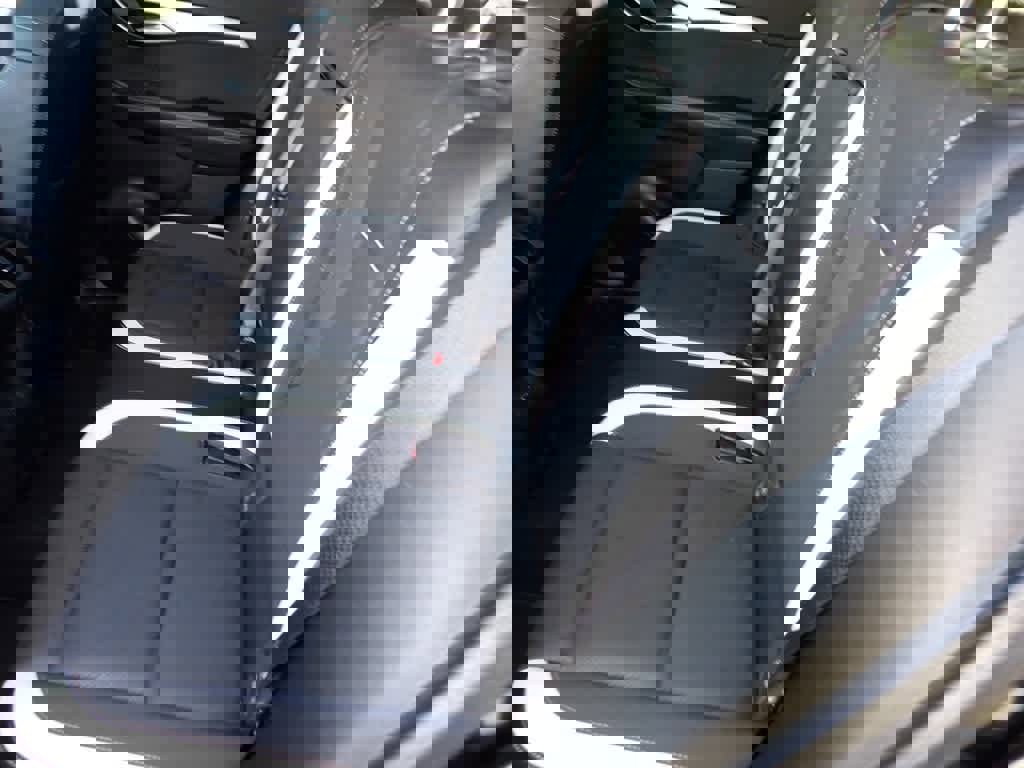 Used 2025 Buick Envision Sport Touring image 18