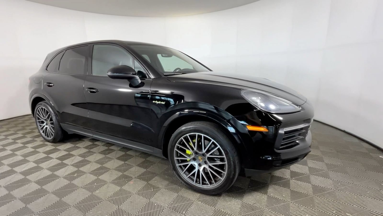 Used 2021 Porsche Cayenne E-Hybrid AWD/4WD video 2