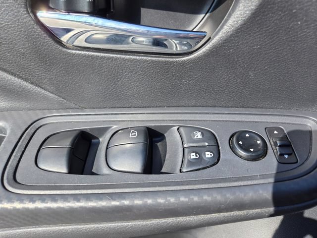 Used 2024 Nissan Versa SV FWD image 36