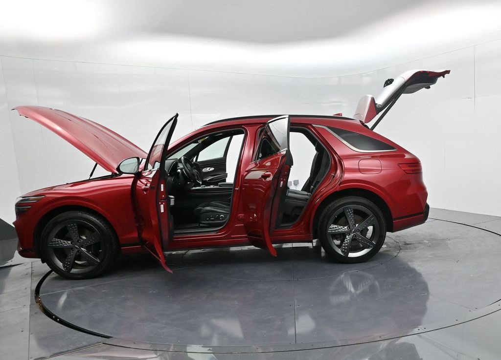 Used 2022 Genesis GV70 3.5T Sport w/ Sport Prestige Package image 75