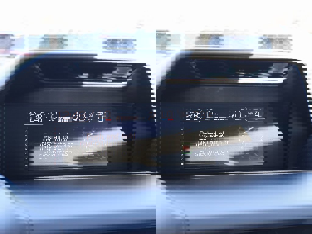 Used 2024 Subaru Forester Touring w/ Convenience Package image 35