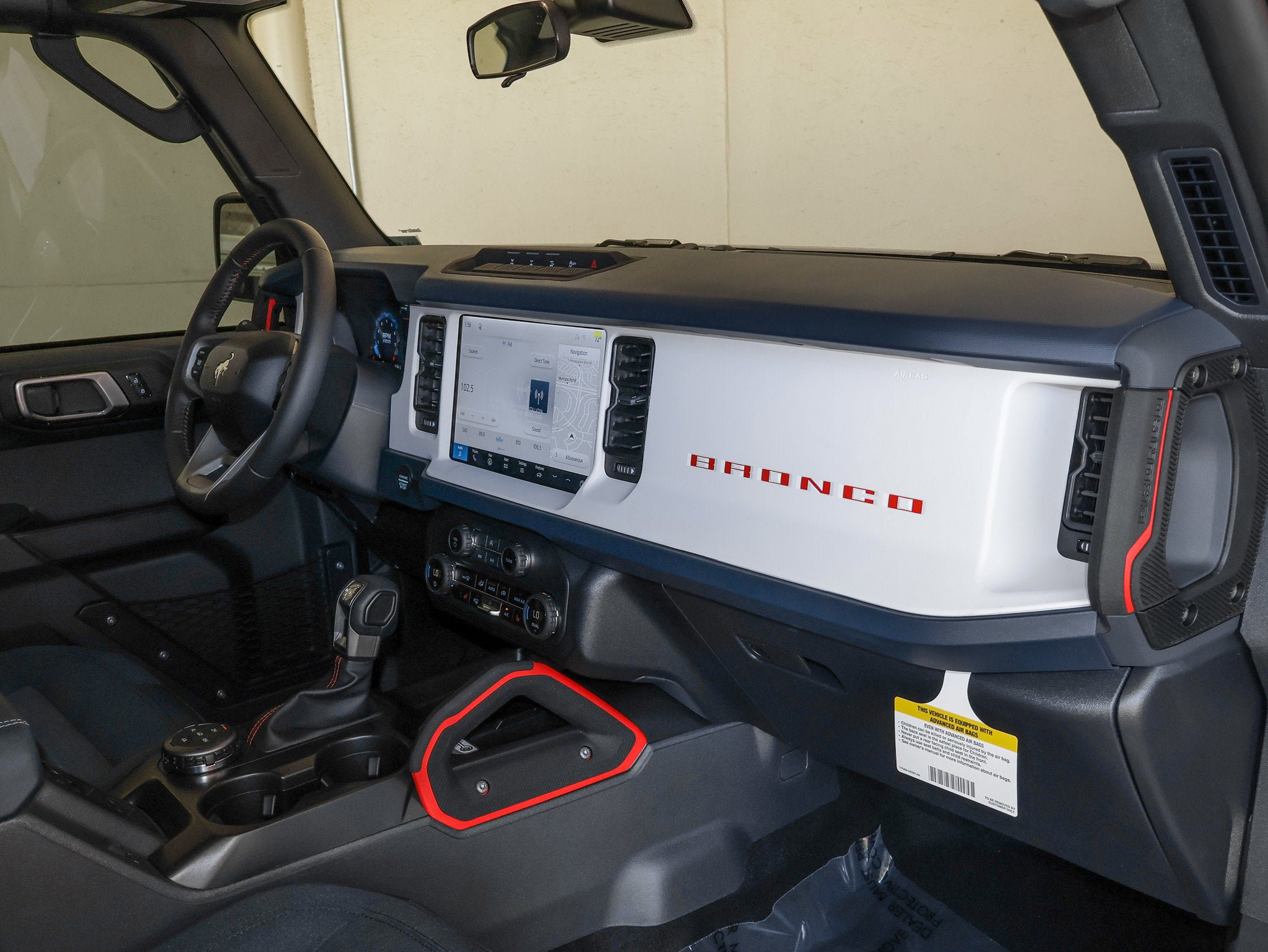 New 2026 Ford Bronco Heritage Edition AWD/4WD image 39
