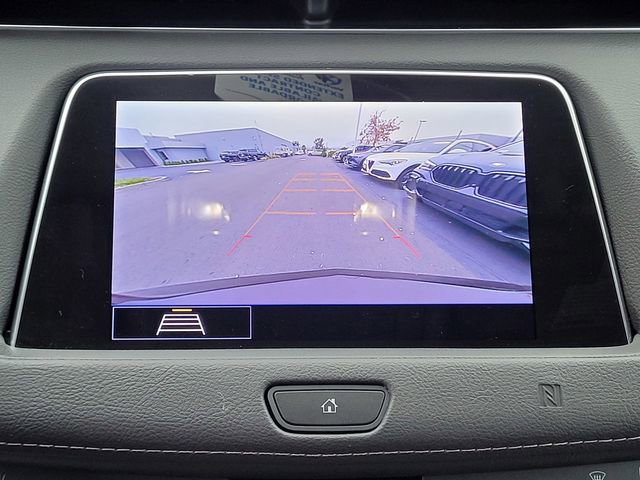 Used 2020 Cadillac XT4 Premium Luxury w/ Technology Package image 12