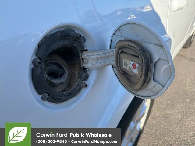 Used 2010 Ford Explorer XLT image 10