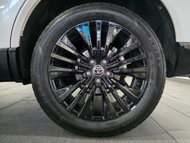 Used 2023 Toyota Venza Nightshade AWD/4WD image 24