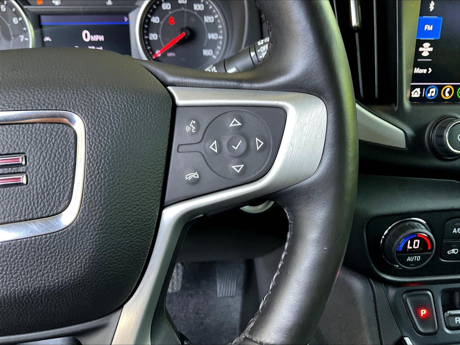 Used 2020 GMC Terrain SLT w/ Preferred Package FWD image 12