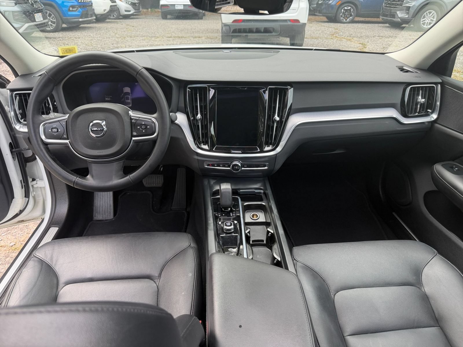 Used 2025 Volvo S60 B5 Core AWD/4WD image 33