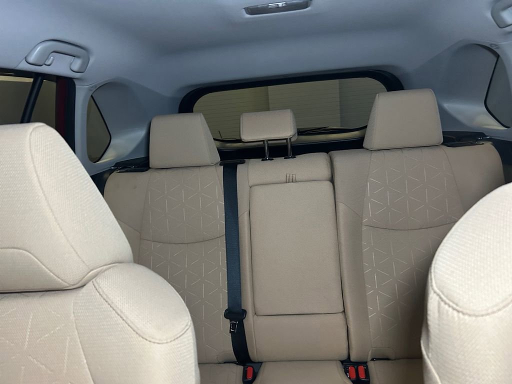 Used 2020 Toyota RAV4 XLE w/ All Weather Liner Package AWD/4WD image 22