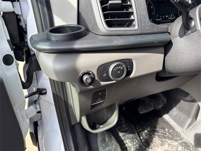 New 2025 Ford Transit 250 Low Roof image 18