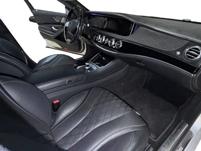 Used 2016 Mercedes-Benz Maybach S 600 image 16