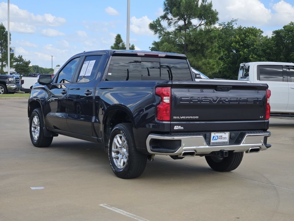 Used 2022 Chevrolet Silverado 1500 LT w/ Z71 Off-Road Package AWD/4WD image 7