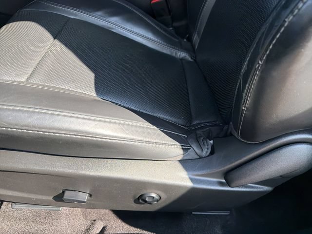 Used 2016 Dodge Challenger R/T Plus RWD image 36