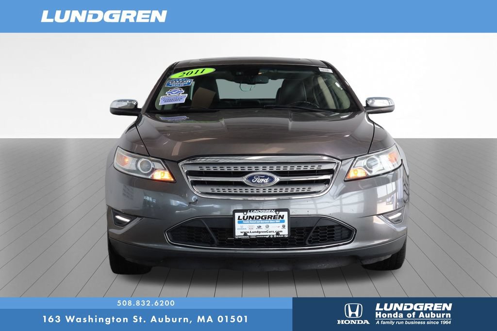Used 2011 Ford Taurus Limited w/ 302A Rapid Spec Order Code FWD image 2