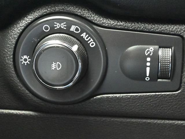 Used 2022 Dodge Durango R/T RWD image 34