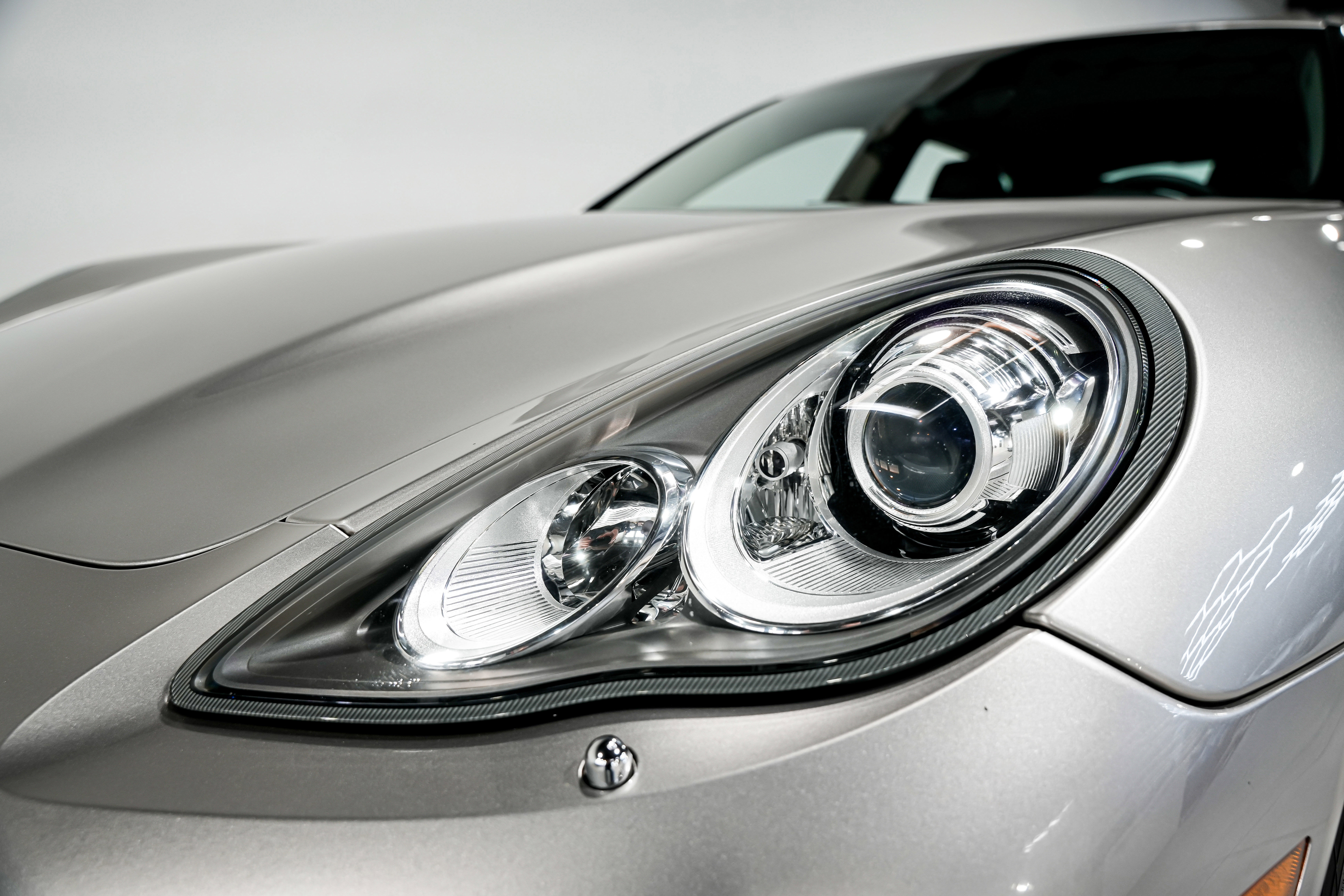 Used 2012 Porsche Panamera 4S image 37