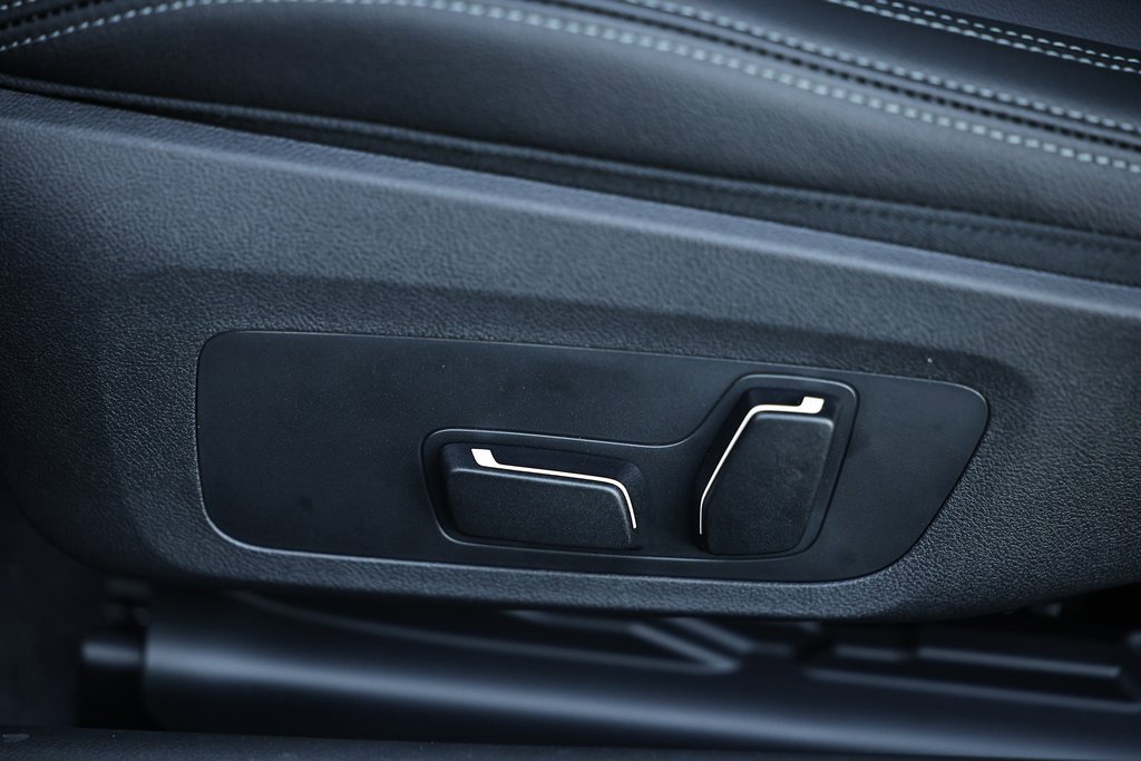 New 2026 BMW 230i Coupe w/ Premium Package image 28