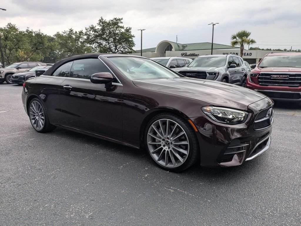 Used 2023 Mercedes-Benz E 450 Cabriolet image 2