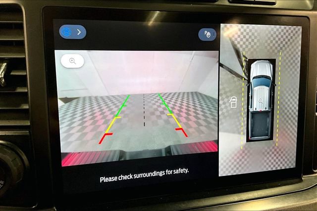 Used 2024 Ford F350 Platinum w/ FX4 Off-Road Package image 29