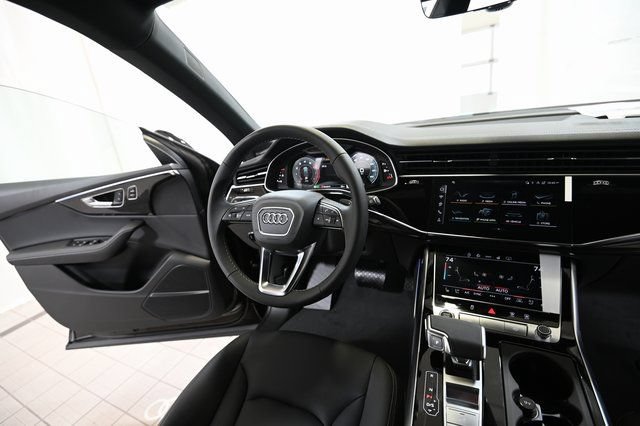 Used 2026 Audi Q8 Premium Plus AWD/4WD image 29