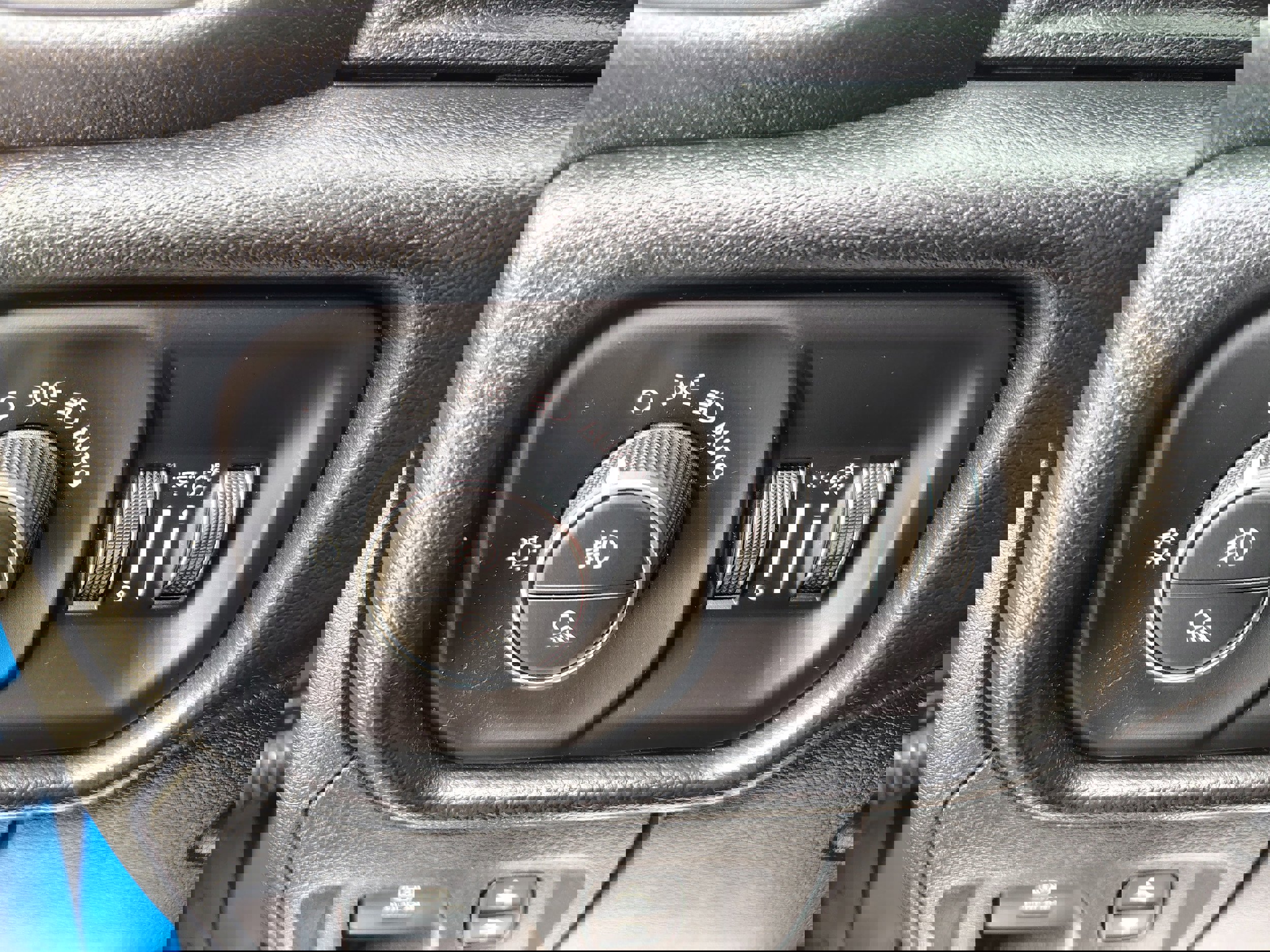 Certified 2021 RAM 1500 Laramie w/ Sport Appearance Package image 30