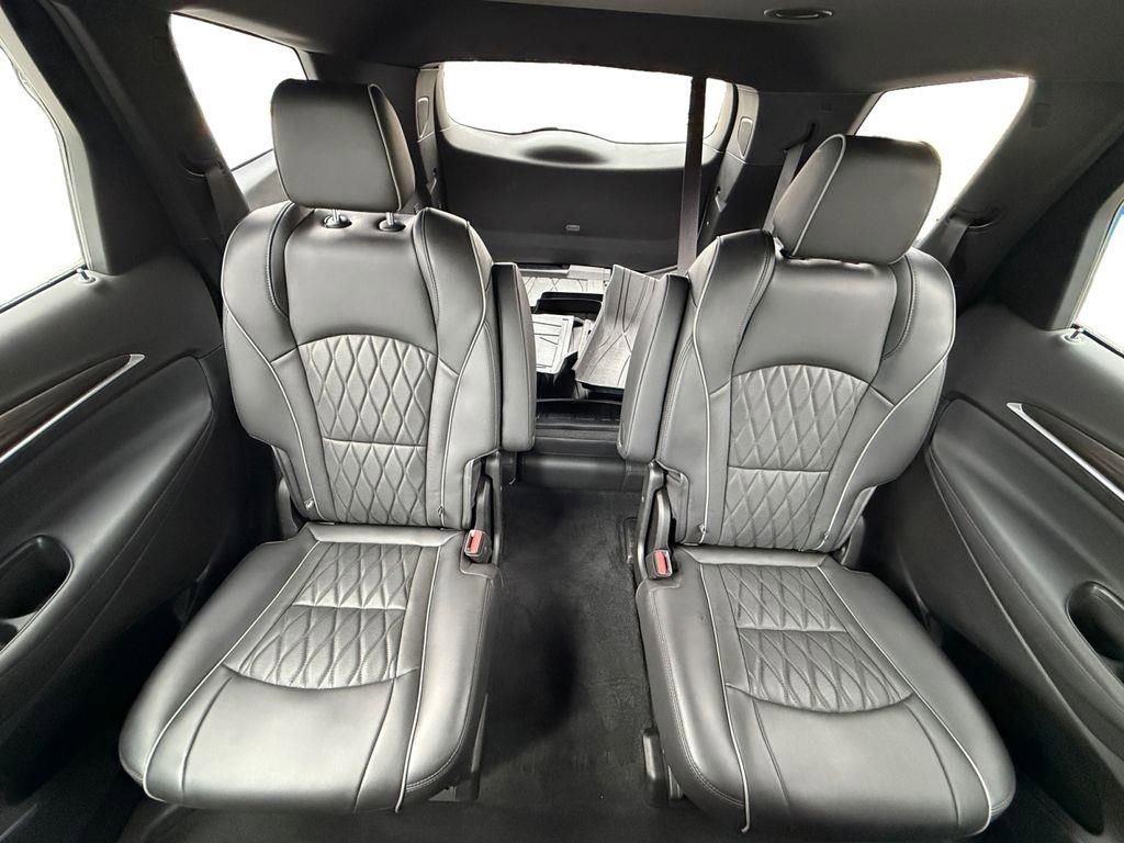 Used 2022 Buick Enclave Avenir w/ Avenir Technology Package image 13