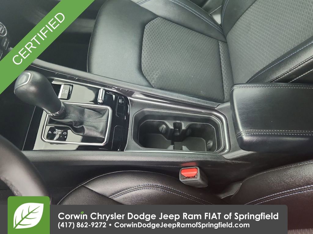 Used 2024 Jeep Compass Latitude image 29