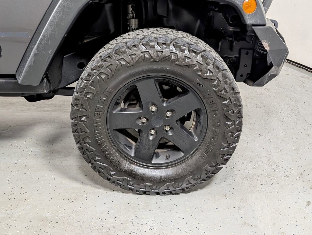 Used 2017 Jeep Wrangler Sport image 8
