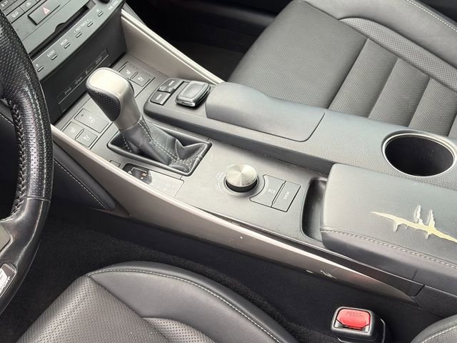 Used 2016 Lexus IS 300 AWD w/ F Sport Package image 7