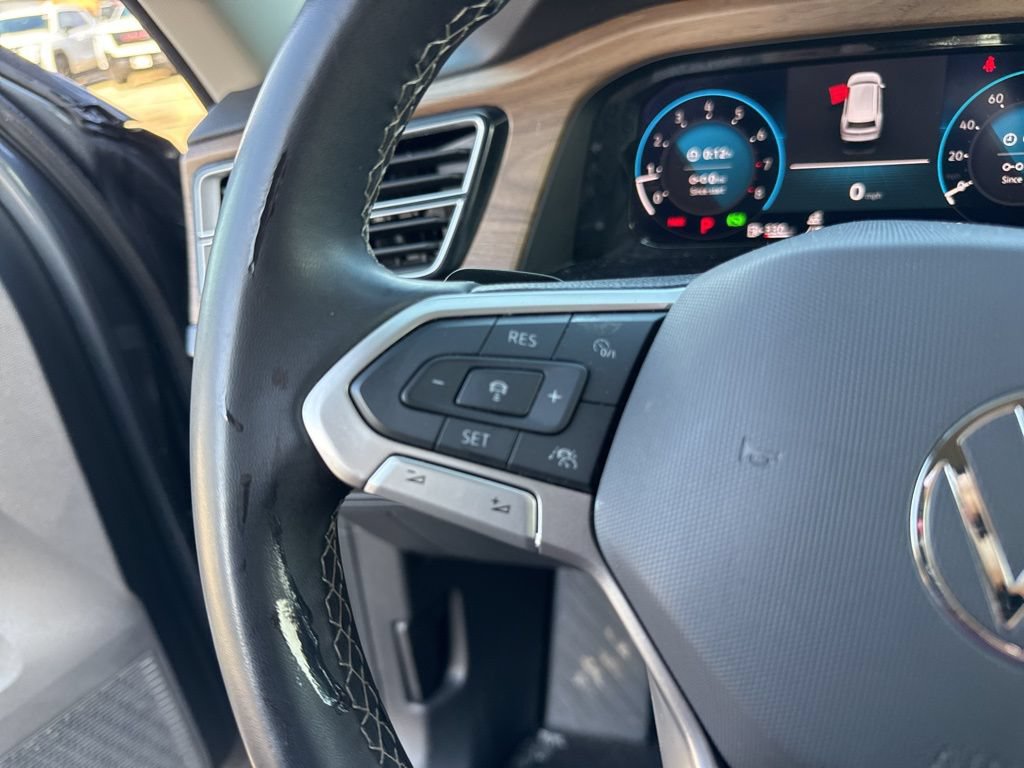 Used 2024 Volkswagen Atlas SE FWD image 25