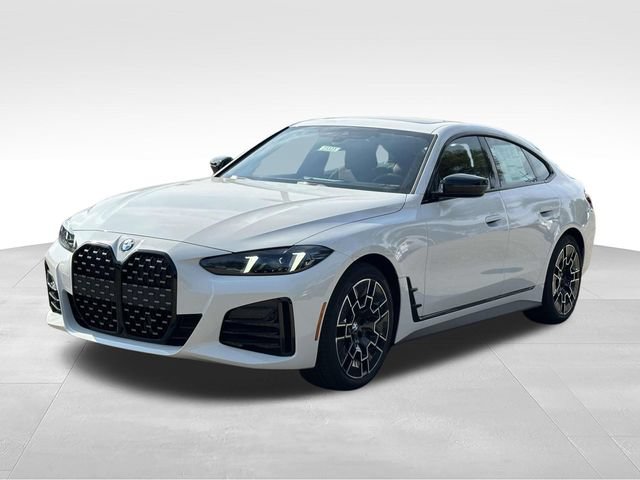 New 2026 BMW 430i xDrive w/ M Sport Package AWD/4WD image 5