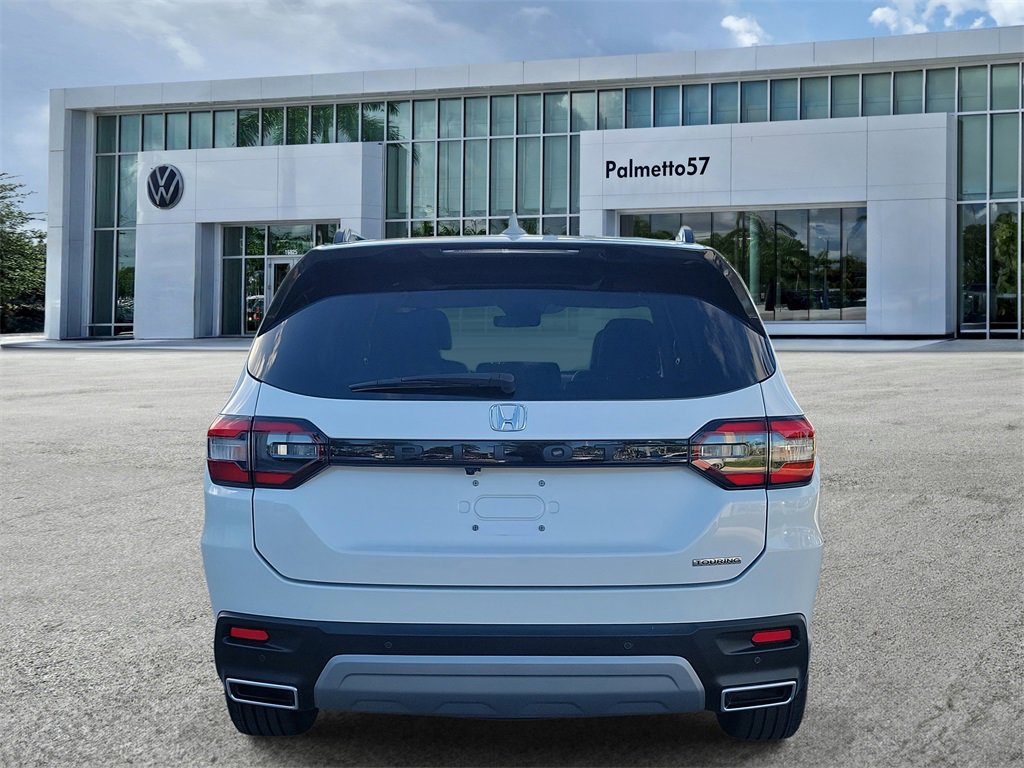 Used 2023 Honda Pilot Touring image 5