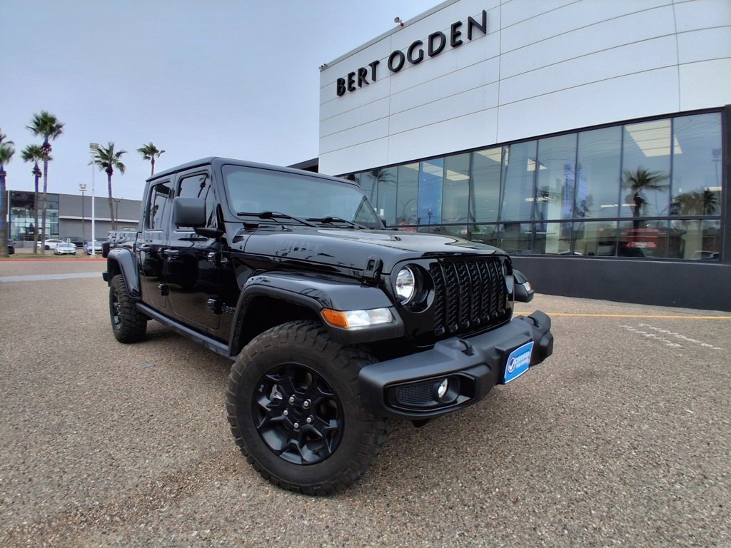 Used 2023 Jeep Gladiator Willys image 1