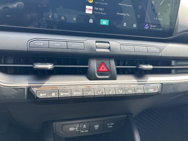 Used 2025 Kia K4 LXS FWD image 24