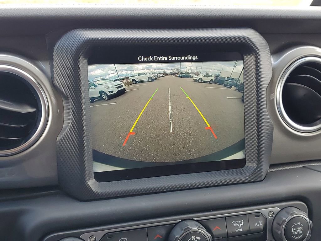 Used 2019 Jeep Wrangler Unlimited Sahara image 23