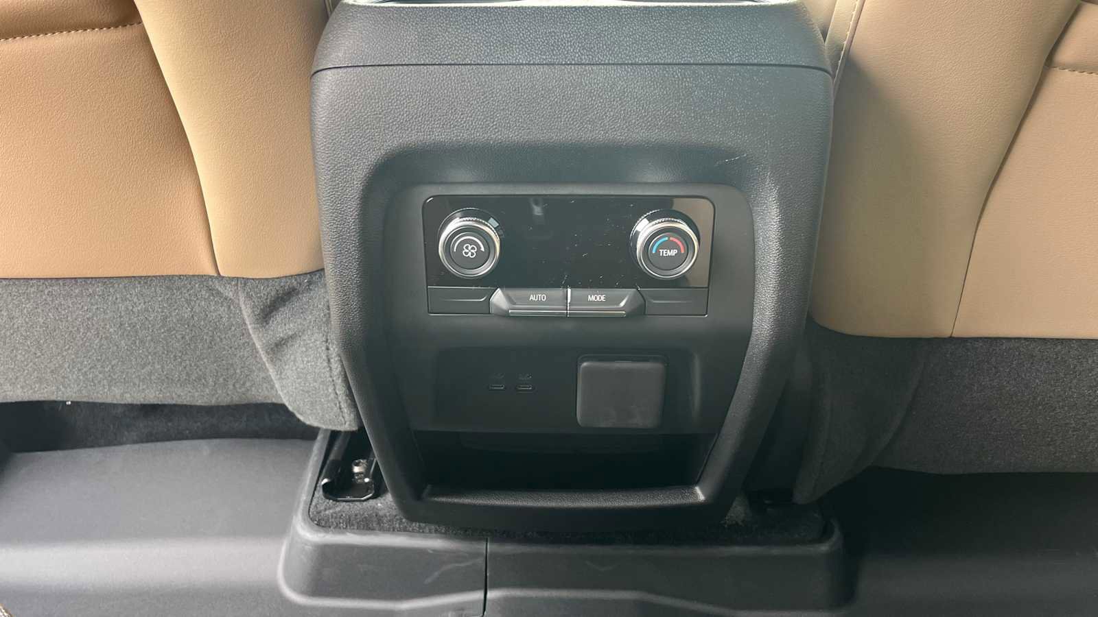New 2026 Buick Enclave Preferred w/ Power Package image 9