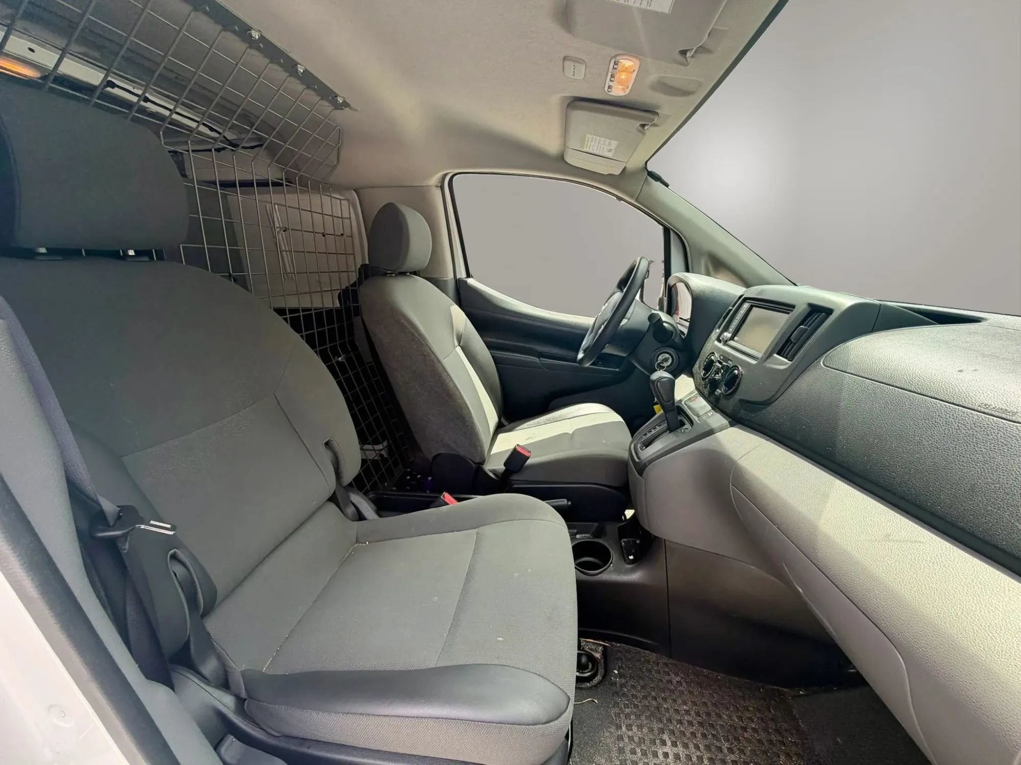 Used 2020 Nissan NV200 S FWD image 8