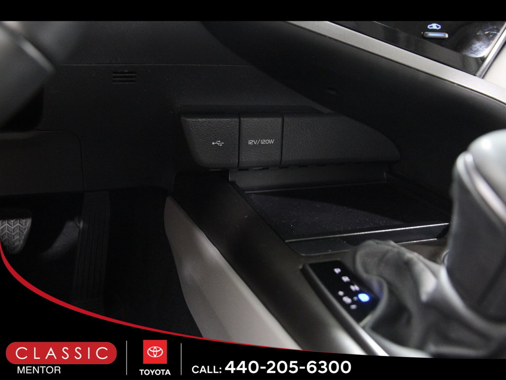 Certified 2024 Toyota Camry SE image 13