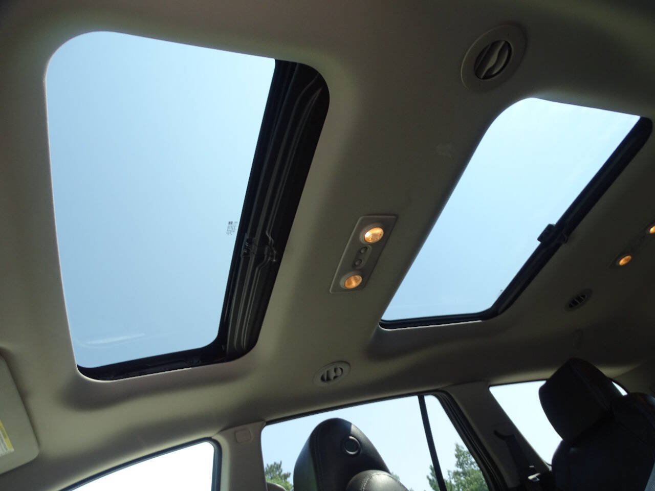 Used 2016 Buick Enclave AWD Premium w/ Experience Buick Package image 14