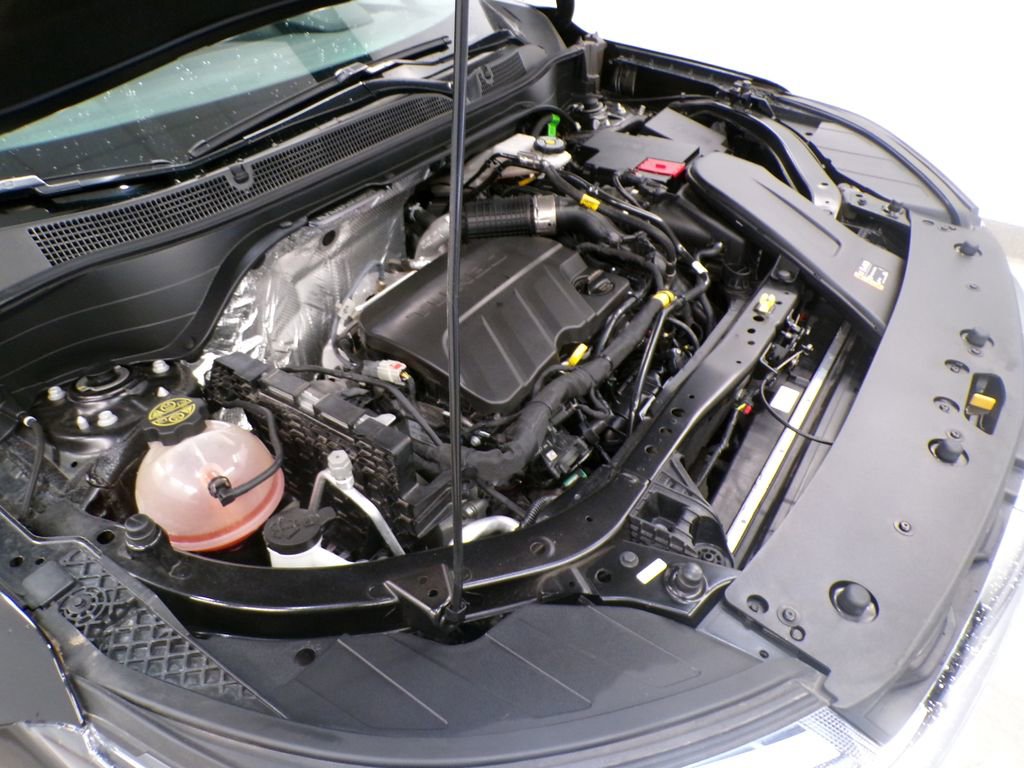 Used 2025 Chevrolet Trax LT w/ Driver Confidence Package FWD image 26