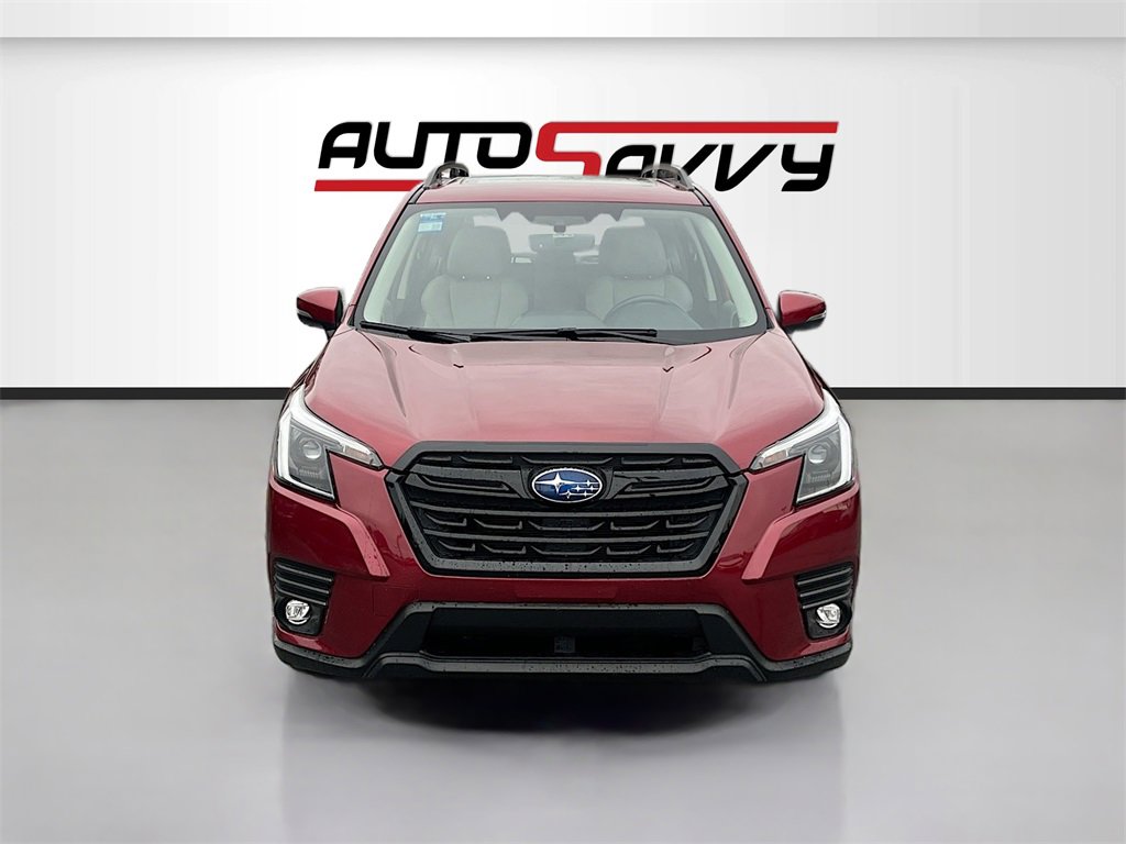 Used 2024 Subaru Forester Limited image 2