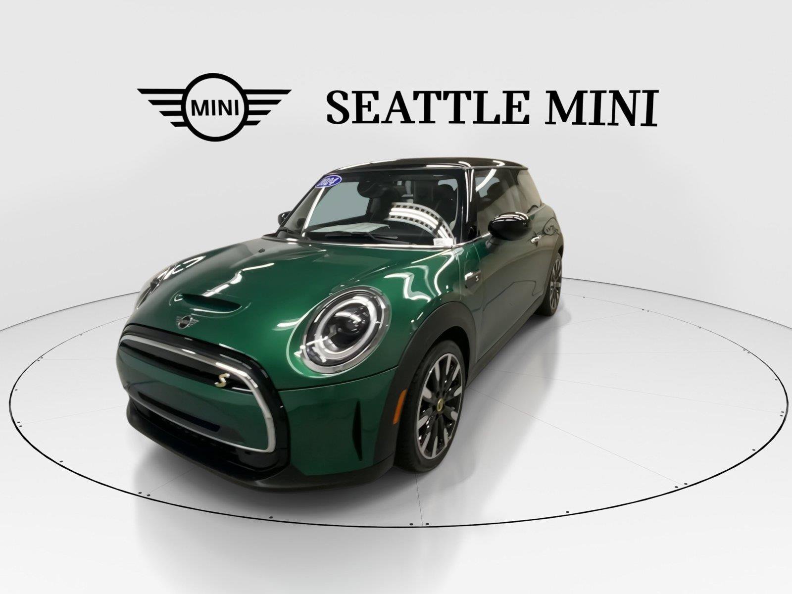 Used 2024 MINI Cooper SE FWD image 5