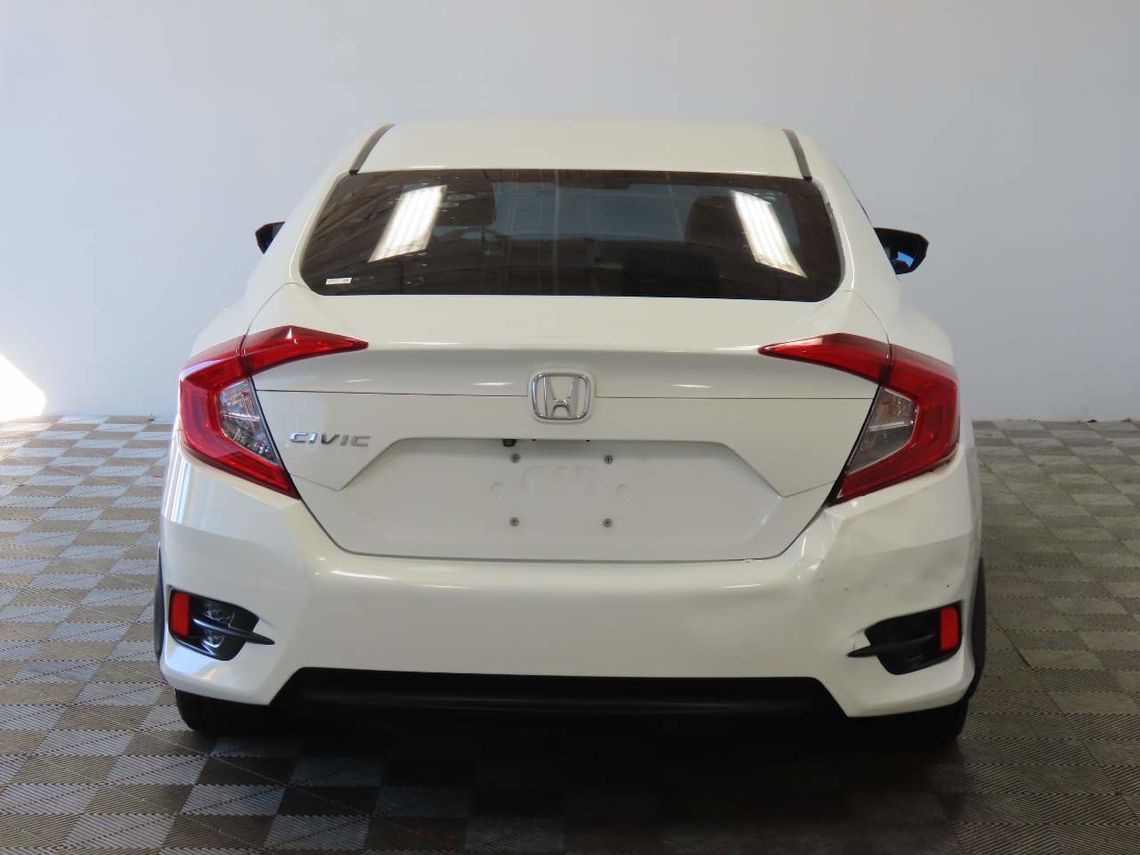 Used 2018 Honda Civic LX image 4
