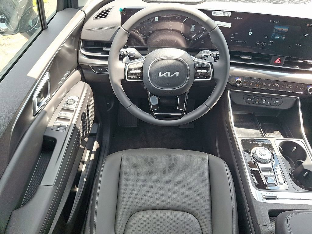 New 2026 Kia Carnival SX w/ SX Dark Edition Package image 10