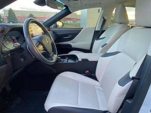 Used 2023 Lexus ES 350 w/ Premium Package image 11