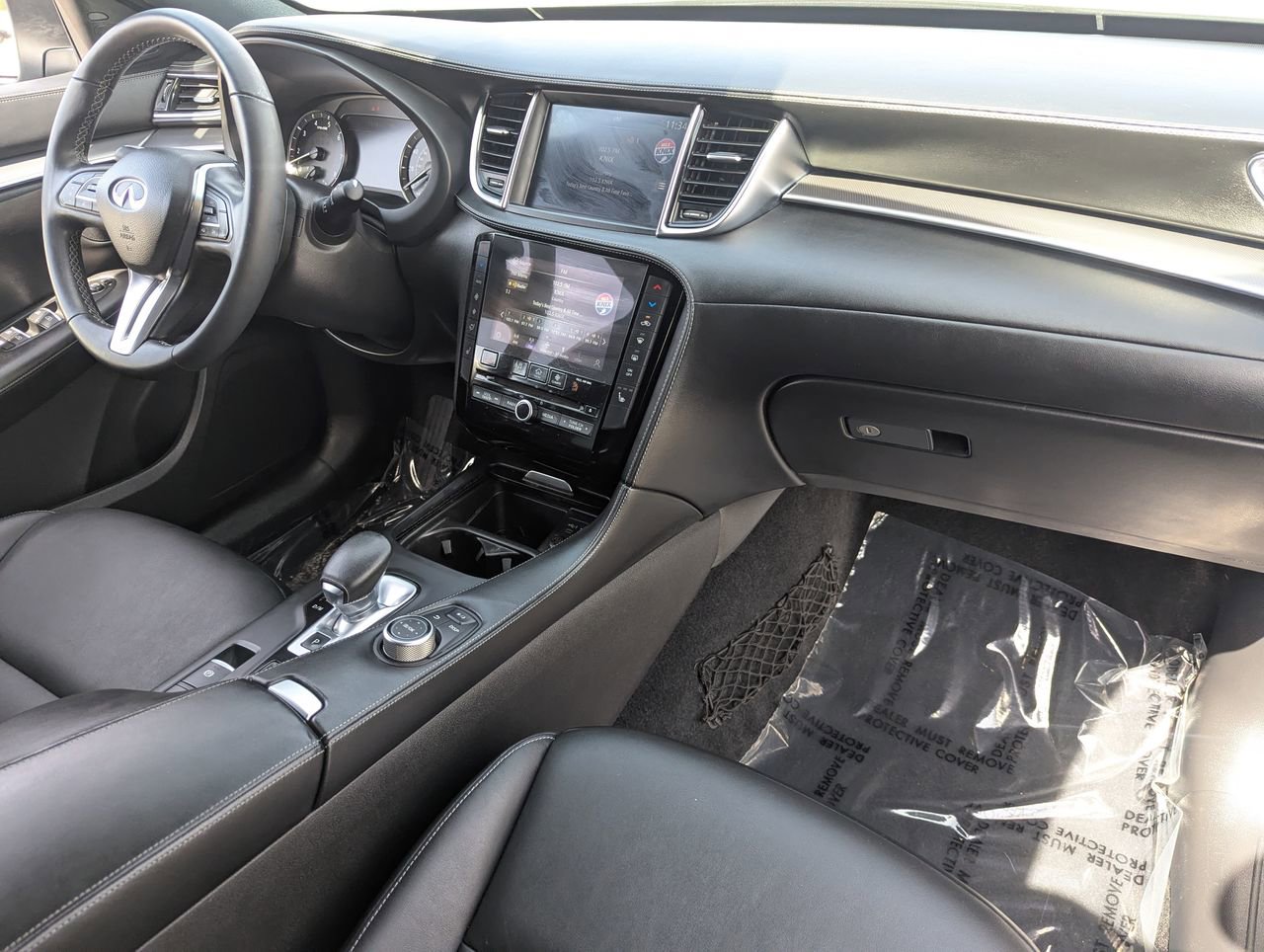 Certified 2022 INFINITI QX55 Luxe w/ Accent Package image 14